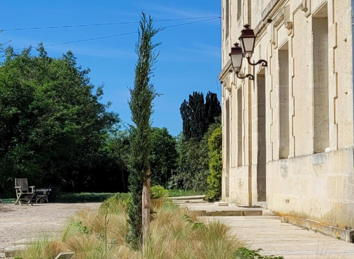 Chateau Bernon Maison D Hotes - Piscine Et Spa Queyrac Dış mekan fotoğraf